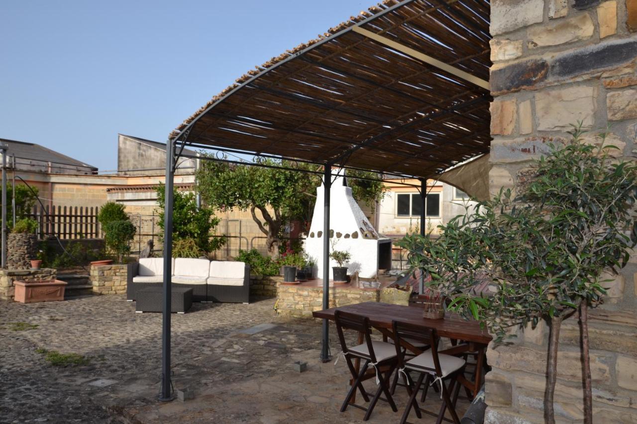B&B Sa Muredda Sardara Εξωτερικό φωτογραφία