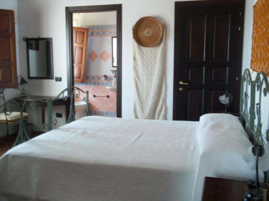 B&B Sa Muredda Sardara Δωμάτιο φωτογραφία